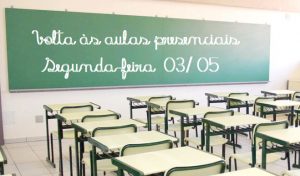 Read more about the article Volta às aulas presenciais